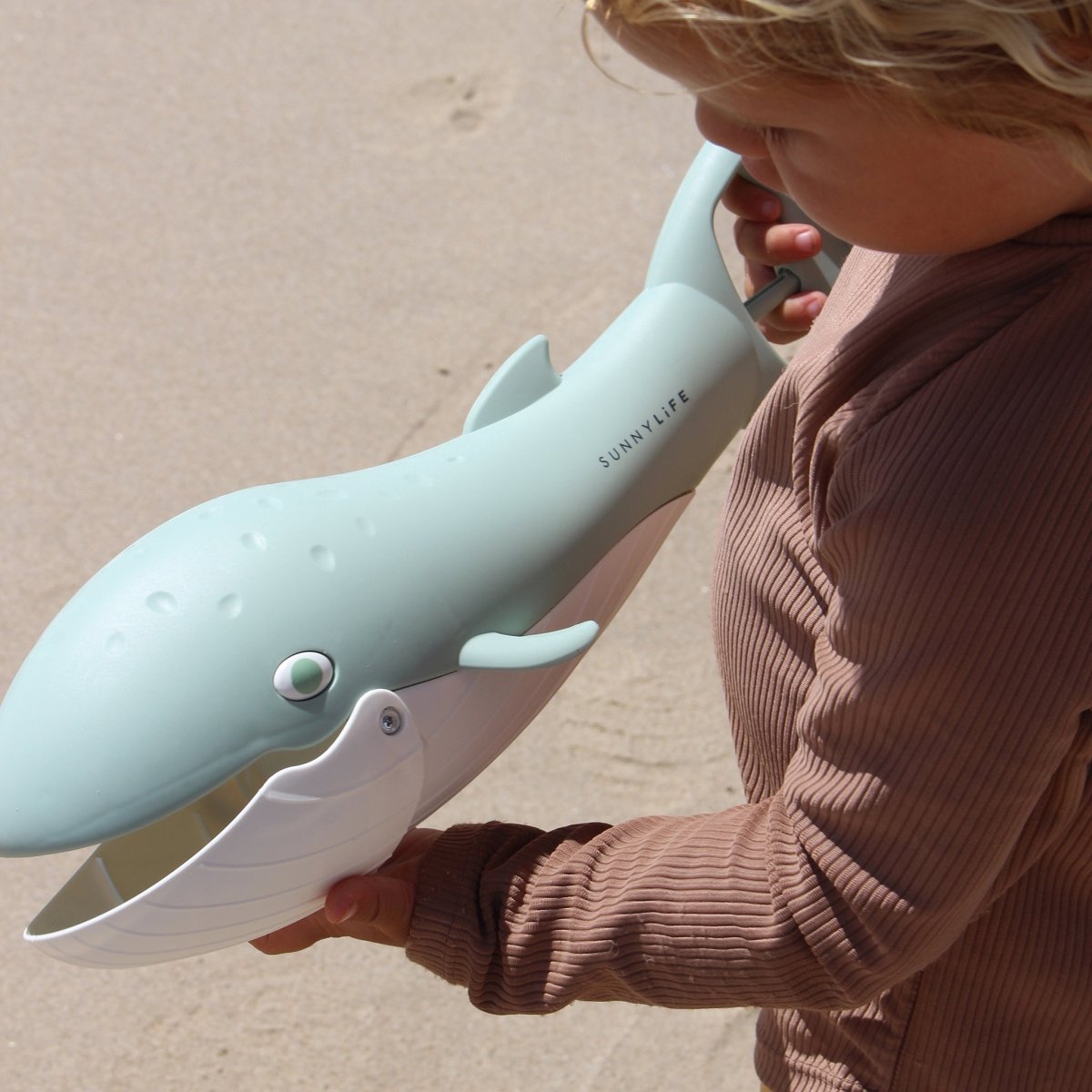 Whale Sand Claws